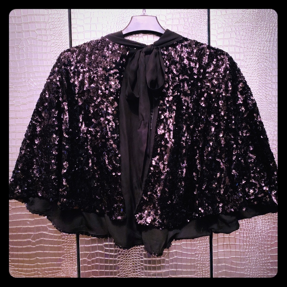 Jamila Jamil UK Sequined Cape NWT Black Sequined